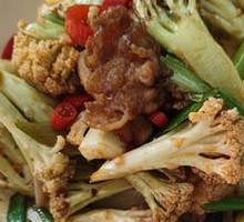 Spicy Cauliflower in Hot Pot