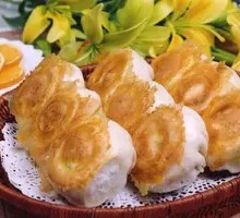 Pan-fried Bao
