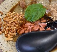 Traditional Black Sugar Ice Jelly