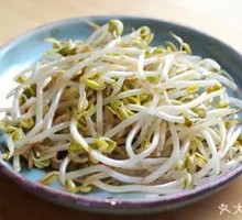 Stir-fried Mung Bean Sprouts