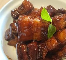 Zhuangyuan Braised Pork