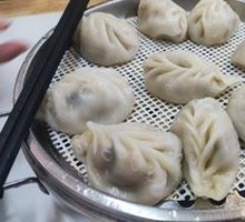 Willow Leaf Steamed Dumplings