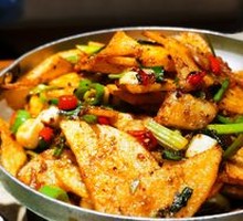 Spicy Potatoes in Dry Pot
