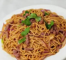 Stir-Fried Noodles with Meat