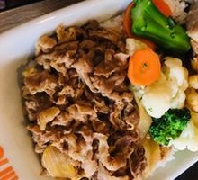 Chicken and Beef Rice Bowl