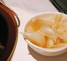 Sweet Pickled Garlic