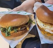 Bacon and Beef Burger