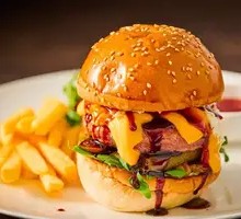 Stout Bacon Cheeseburger
