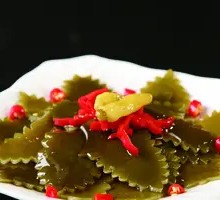 Pickled Pepper Seaweed