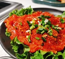 Spicy Hand-Cut Beef