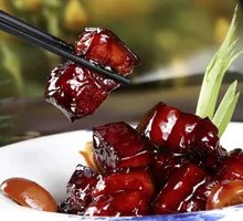 Shanghai-style Braised Pork Belly