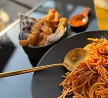 Garden Meat Sauce Noodles