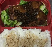 Preserved Vegetable Braised Pork