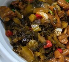 Braised Pork Intestines with Pickled Mustard Greens