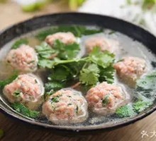 Cilantro Pork Meatball Soup