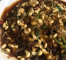 Stir-fried vermicelli with bean sprouts