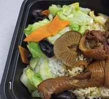 Chicken Leg Rice with Mushrooms