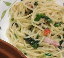 Garlic Bacon Noodles