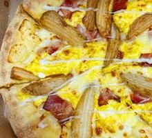 American-style Bacon & Potato Pizza