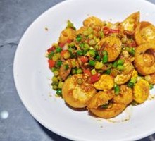 Pan-fried Quail Eggs