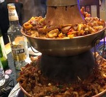 Premium Double-Layer Frog Legs & Intestines Hot Pot