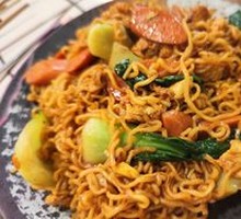 Stir-Fried Instant Noodles