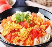 Tomato and Egg Noodles