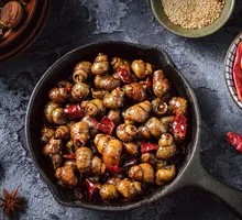 Spicy Drunk Snail Stir-fry