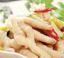 Spicy Pickled Chicken Feet