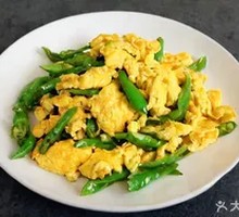 Green Pepper Stir-Fried Egg Rice