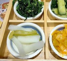 Four-Grid Assorted Vegetables