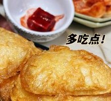 Fried Egg on Steamed Bun Slices