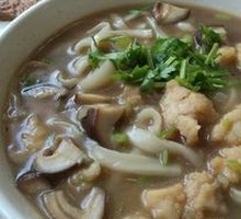 Chicken and Mushroom Knife-Pressed Noodles