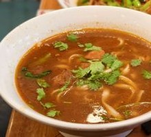 Traditional Pork Noodles