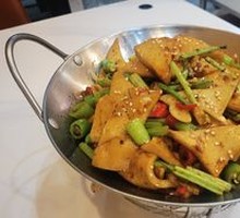 Spicy Pot-Braised Tofu