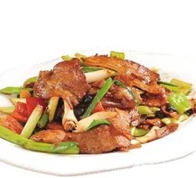Spicy Pork Stir-Fry Noodles
