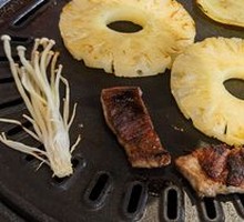 Grilled Pineapple Slices