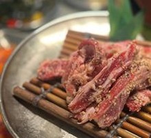 Sandalwood Pork Ribs