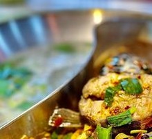Sliced Fish with Spicy Sauce