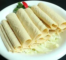 Oil-soaked tofu skin