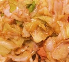 Spicy Stir-Fried Cabbage