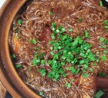 Goose Foot with Rice Noodles