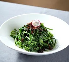 Oil Chicken Mushroom and Sponge Gourd Tips