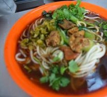 Secret-Recipe Pig Intestine Noodles