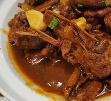 Braised麻Duck in Brown Sauce