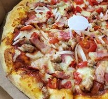 Juicy Meat Pizza