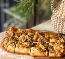 Truffle Mushroom Pizza