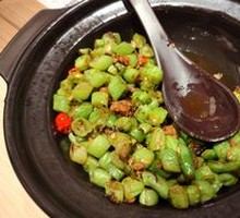 Stewed String Beans in Clay Pot