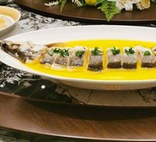 Steamed Large White Fish