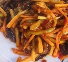 Fish-Flavored Beef Strips